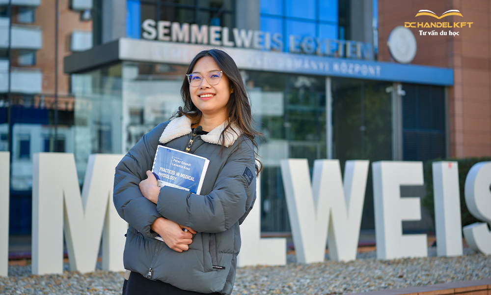 Bạn Trần Phương Linh, hiện đang là sinh viên năm 2 trường Đại học Y dược Semmelweis University